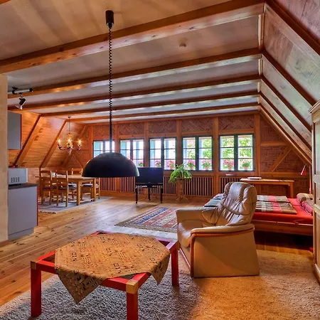 Tom Diek Lägenhet Jork