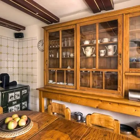 Tom Diek Lägenhet *